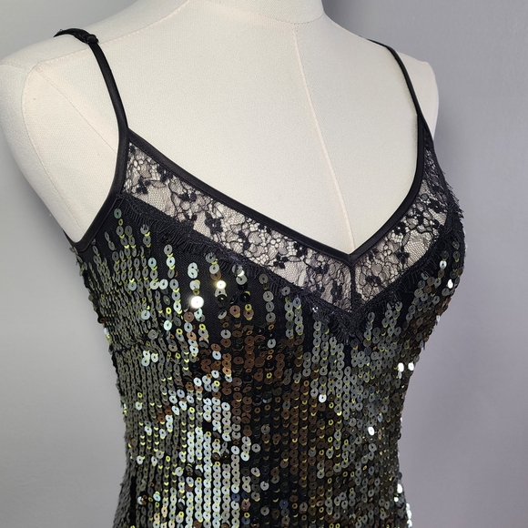 bebe Sequin Mini/ Midi Party Dress Size XS - Picture 3 of 9